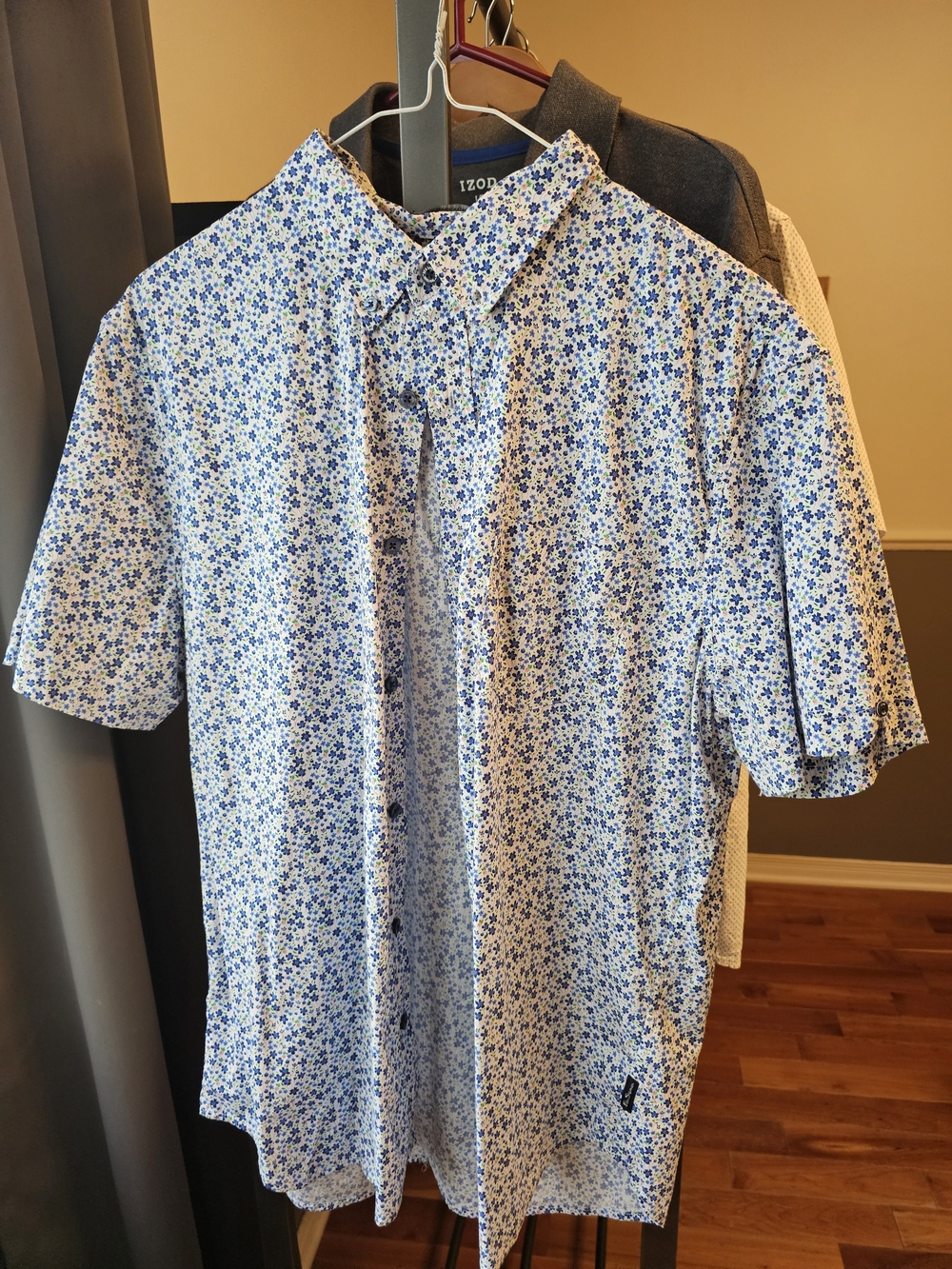 Ben Sherman Floral Button-Up Shirt in Blue and White